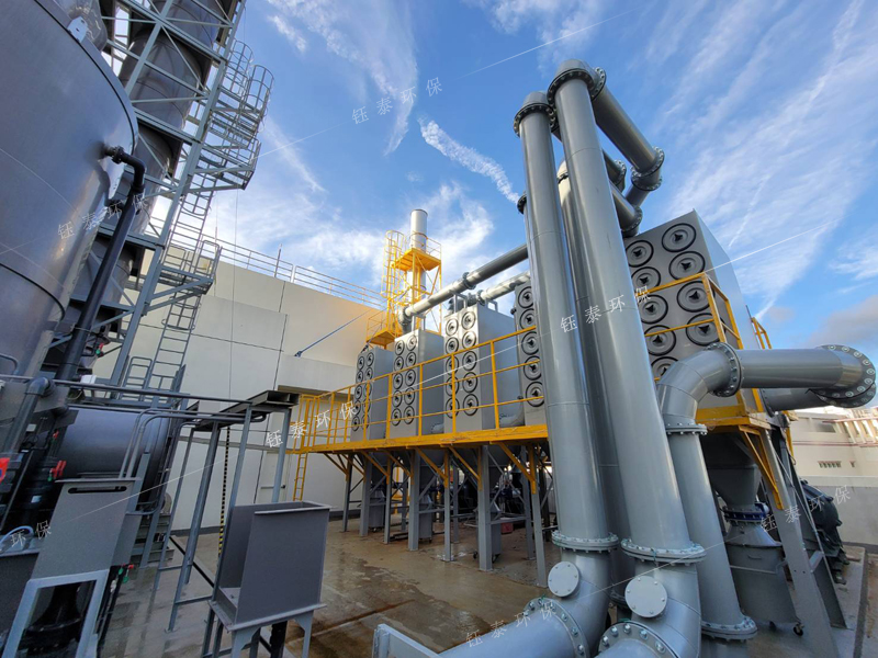 濾筒除塵器vs布袋除塵器：哪種更適合您的車間？