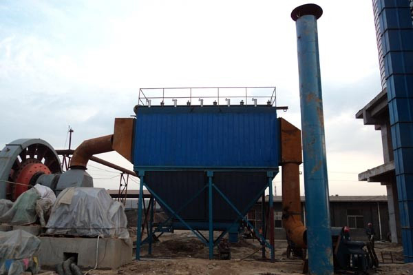 天津王經(jīng)理定購(gòu)的粉煤灰球磨機(jī)布袋除塵器已發(fā)貨 天津王經(jīng)理定購(gòu)的粉煤灰球磨機(jī)布袋除塵器已發(fā)貨